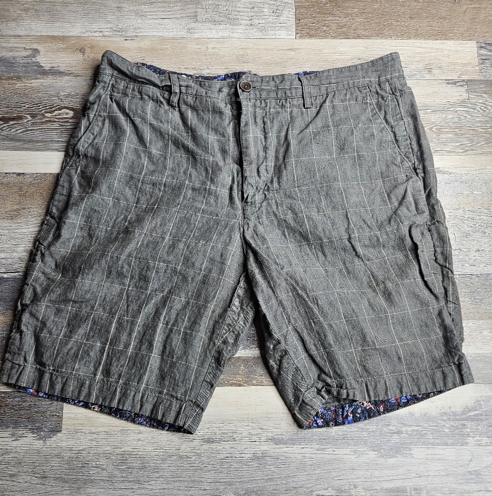 Robert Graham Flat Front Linen Gray Plaid Shorts Size 36 X 9.5